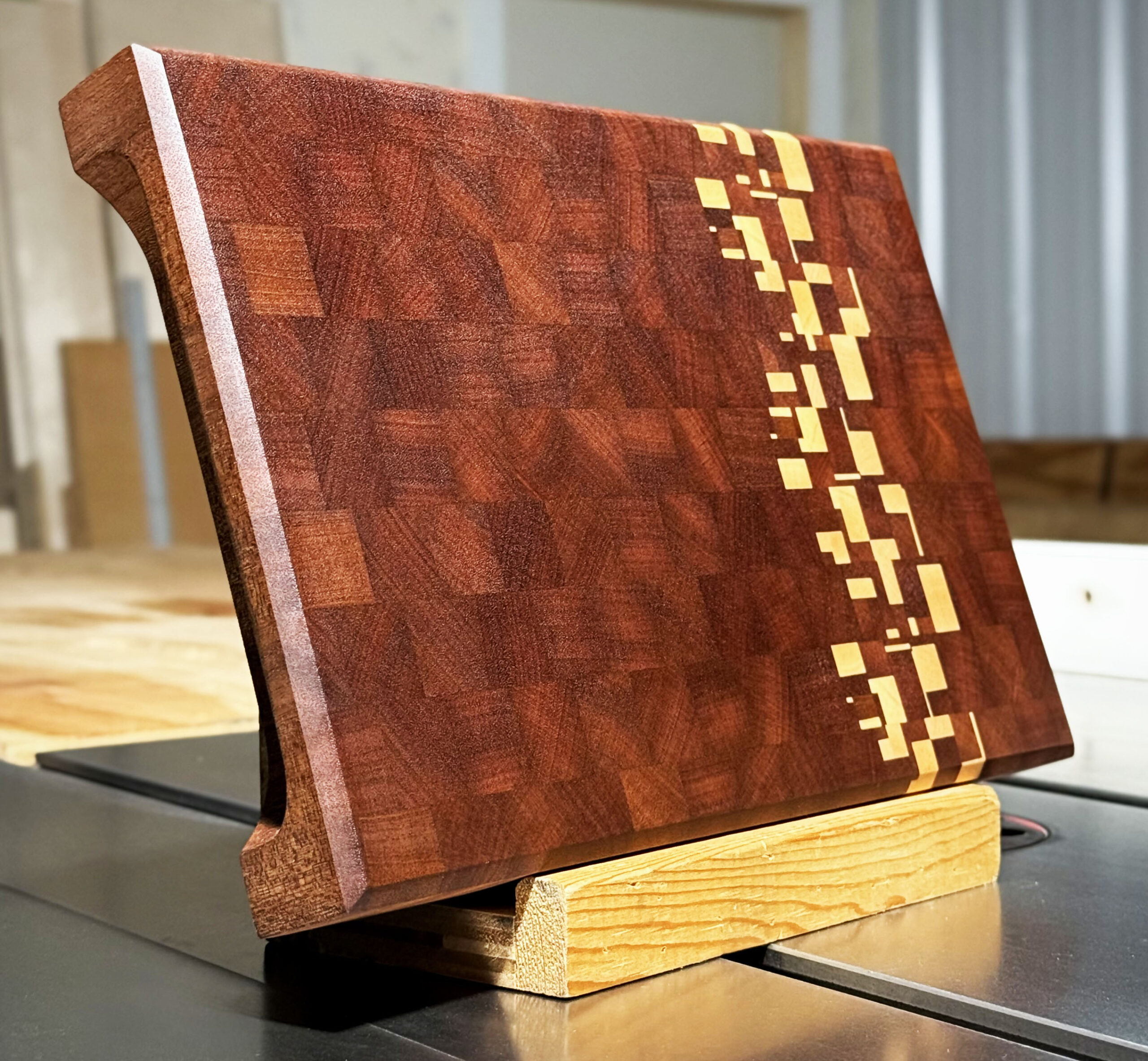 end grain cutting board