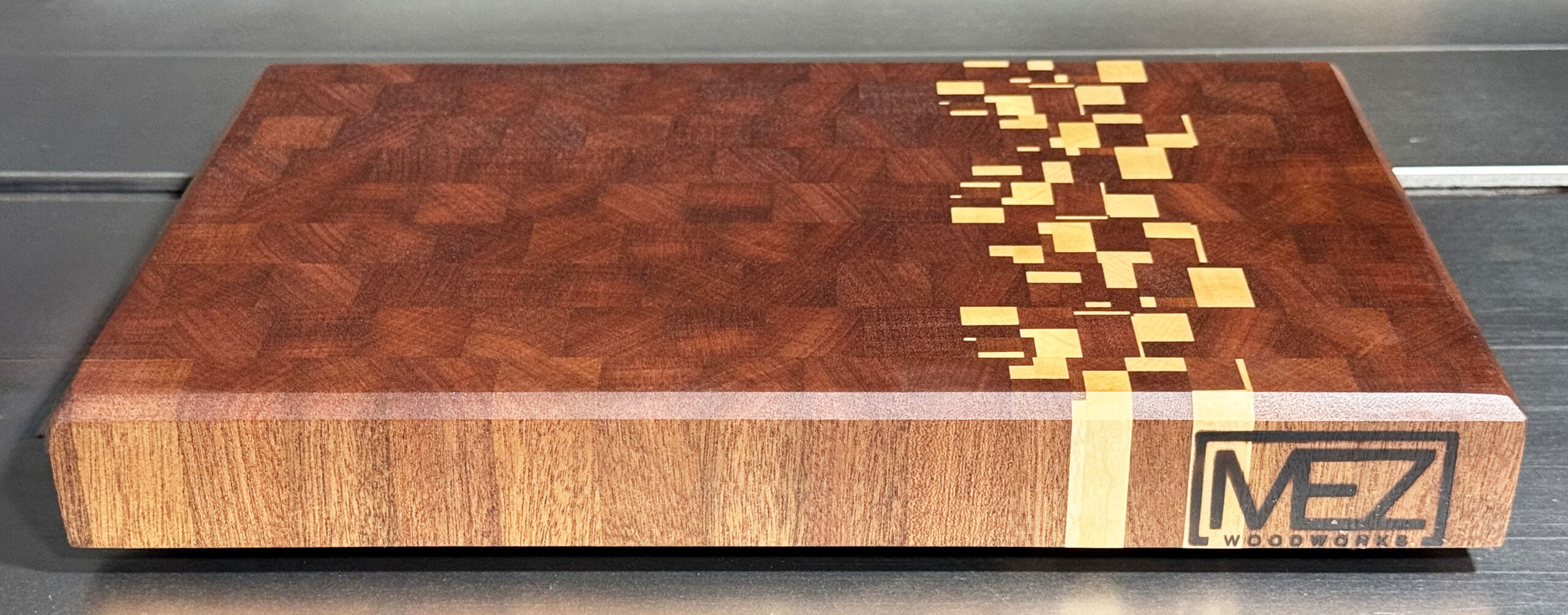 end grain cutting board
